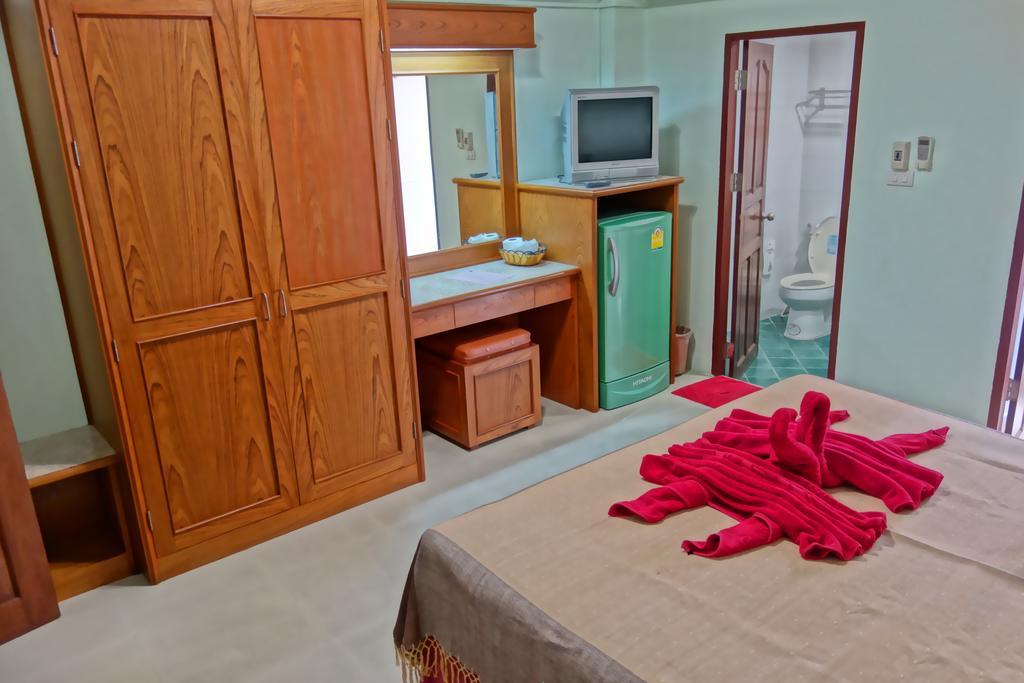 Lek Jomtien Hotel Kamer foto
