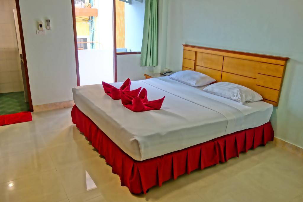Lek Jomtien Hotel Kamer foto